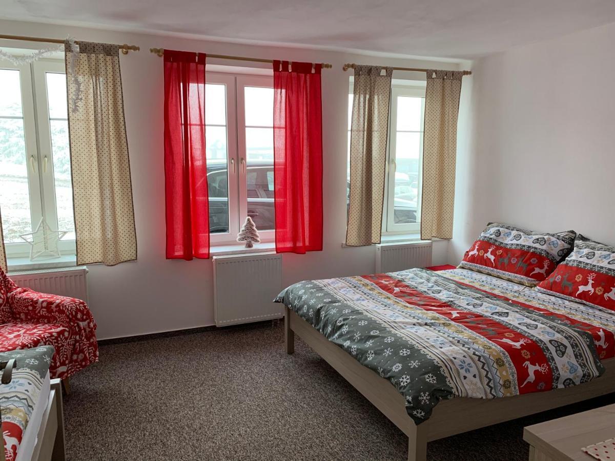 Apartman Pod Vlekem Horna Mała Upa Zewnętrze zdjęcie