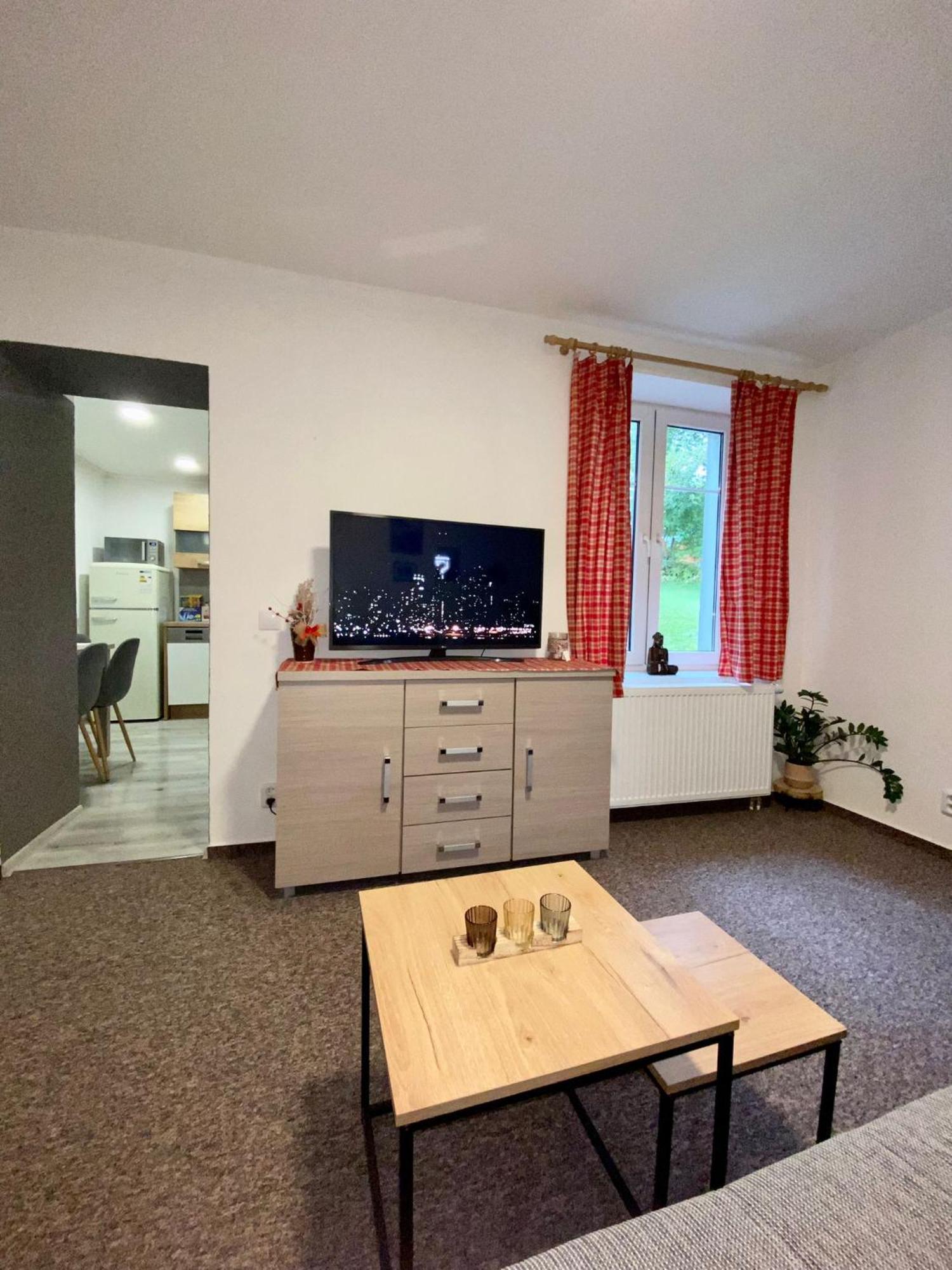 Apartman Pod Vlekem Horna Mała Upa Zewnętrze zdjęcie